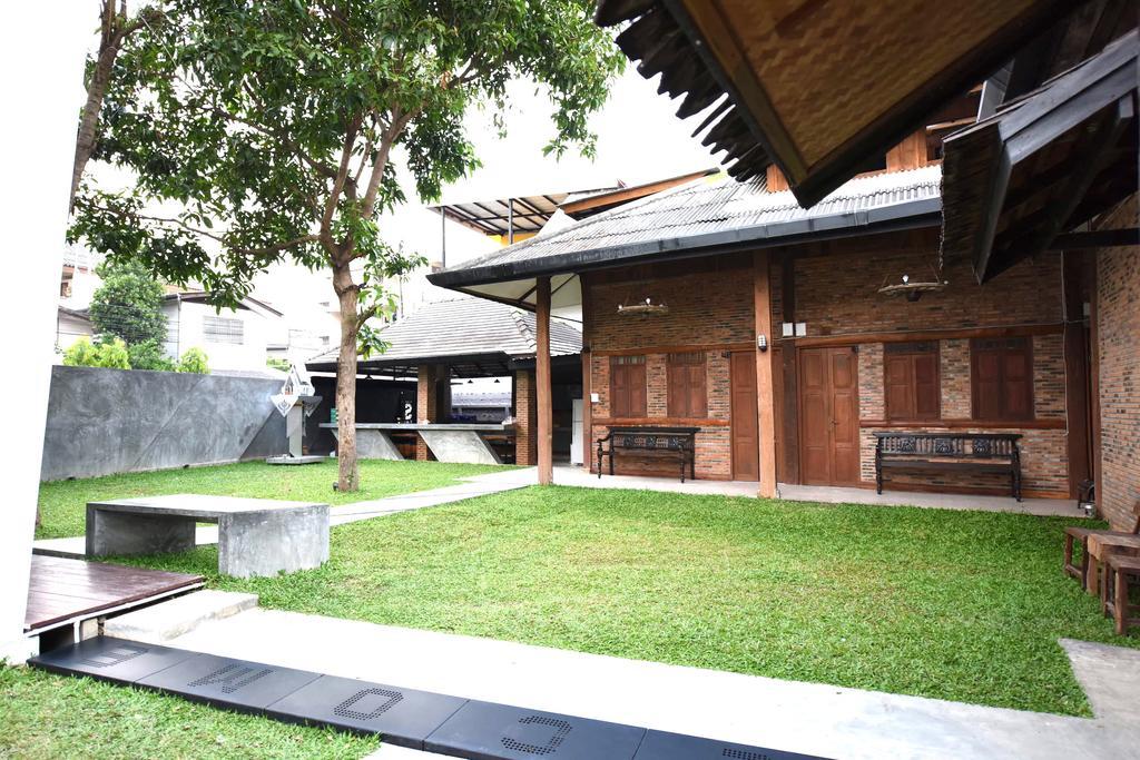 Chiang Mai Udee Hotel Luaran gambar