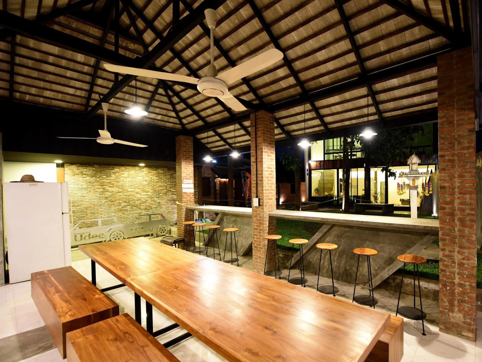 Chiang Mai Udee Hotel Luaran gambar